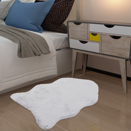 GlowSol 2 x3 White Faux Fur Area Rug Soft Faux Rabbit Fur Chair Cover Seat Pad Fuzzy Thick Area Rug  | Walmart (US)