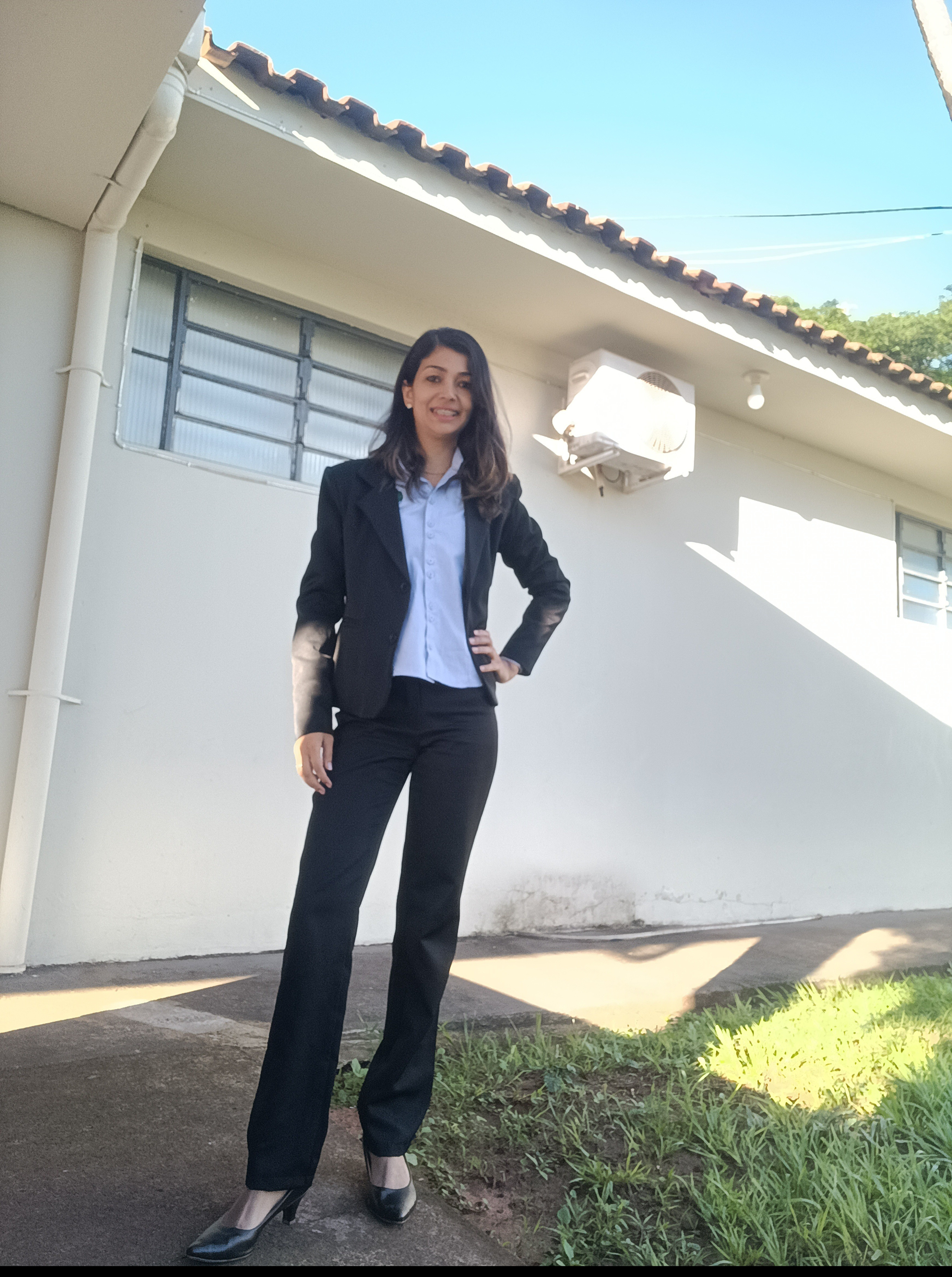 Aquele lookinho de trabalho que nos deixa elegante, apresentável e sem frescura.

#LTKbeauty #LTKbrasil