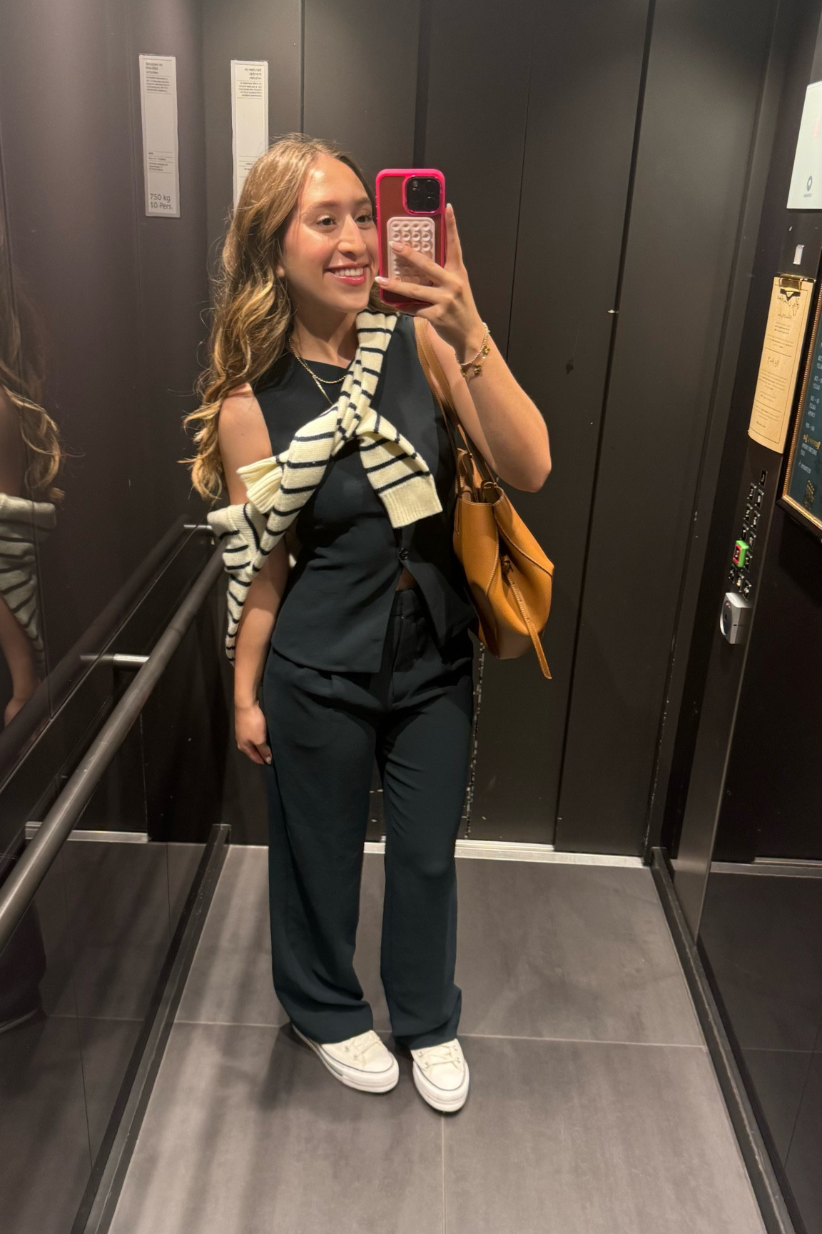 my OOTD I love my fit 

#LTKStyleTip #LTKFindsUnder100 #LTKSeasonal