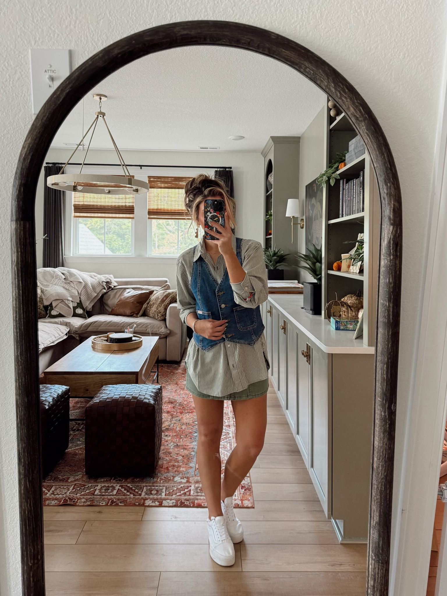 Autumn leaves and @walmart sleeves 🍁🍂 affordable style that’s gonna be easy to reuse for multiple outfit ideas! #walmartpartner #walmartfashion @walmartfashion 

#LTKStyleTip #LTKSeasonal #LTKFindsUnder50