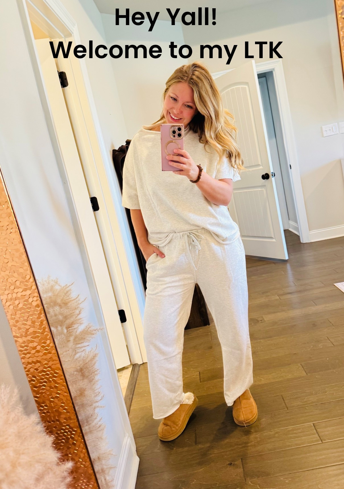 Hi! I’m Jade! 
Mom of 3 + 2 Furbabies 👦👧👧🐶
📍South Alabama Girl 

🏠I love creating and sharing home content
✨ Casual and cozy is my style 
❤️Daily content drops 