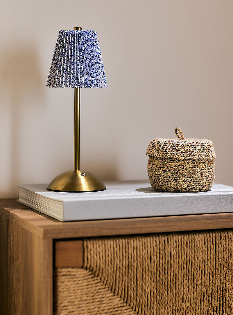 Rechargeable touch lamp with pleated floral shade | Simons