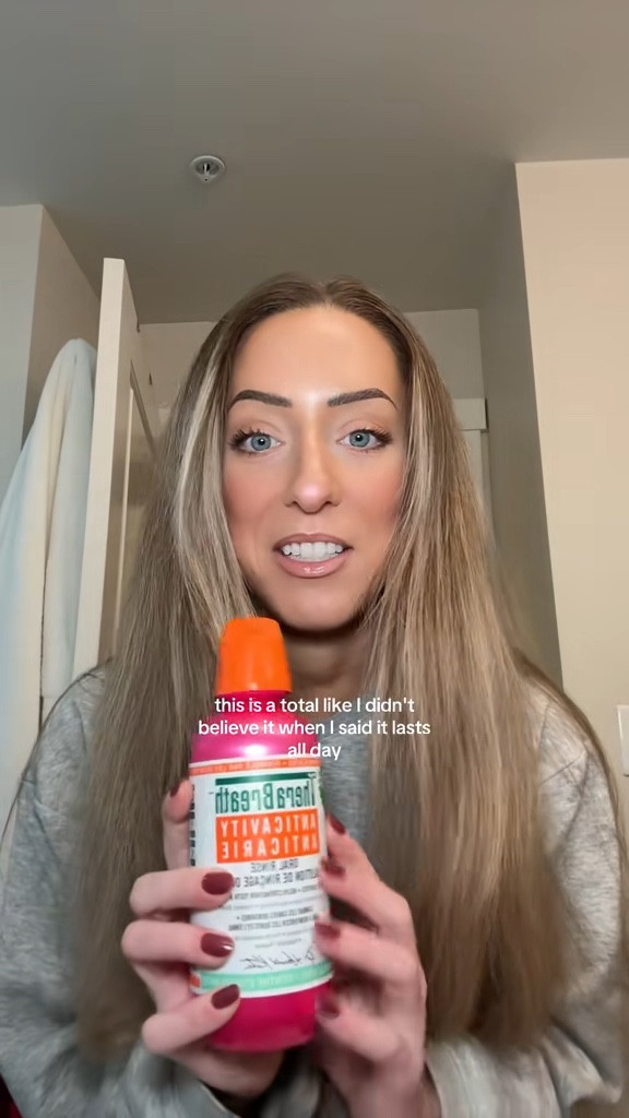 VLOGMAS DAY 4: how to get fresh breath 

#LTKwinter #LTKbeauty #LTKcanada