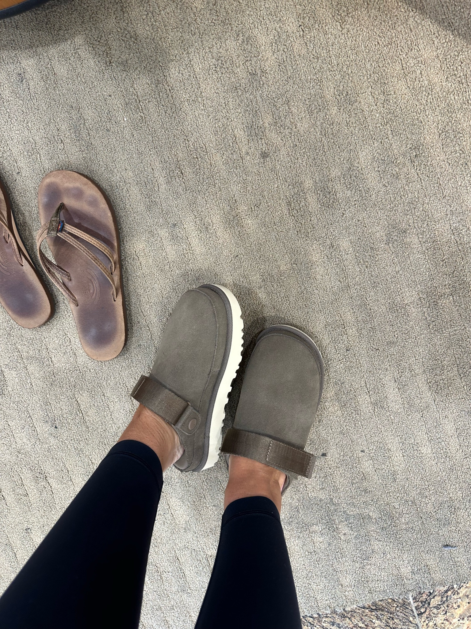 Obsessed with these Uggs 😍

#LTKFallSale #LTKNYFW #LTKCon