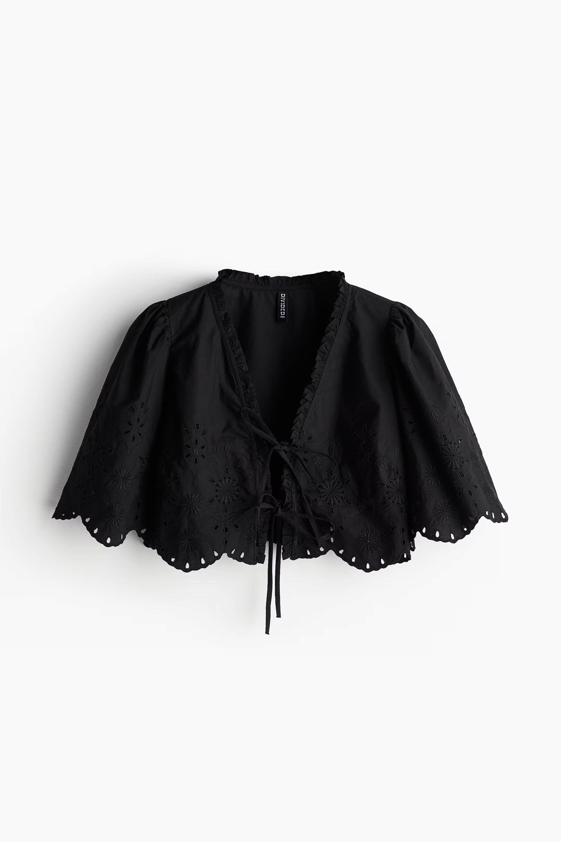 Cropped broderie anglaise blouse | H&M (UK, MY, IN, SG, PH, TW, HK)