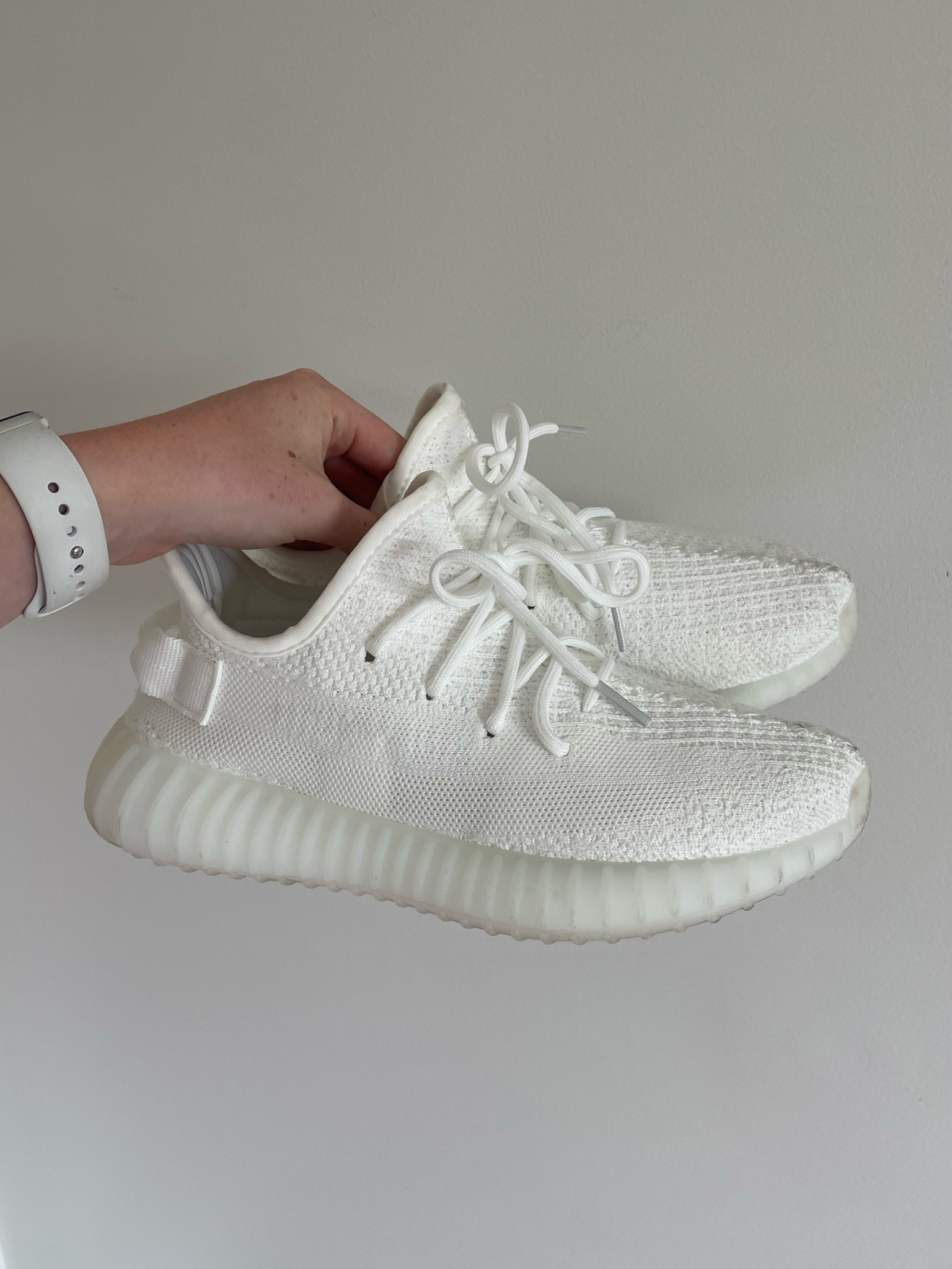 yeezy 350 dupe