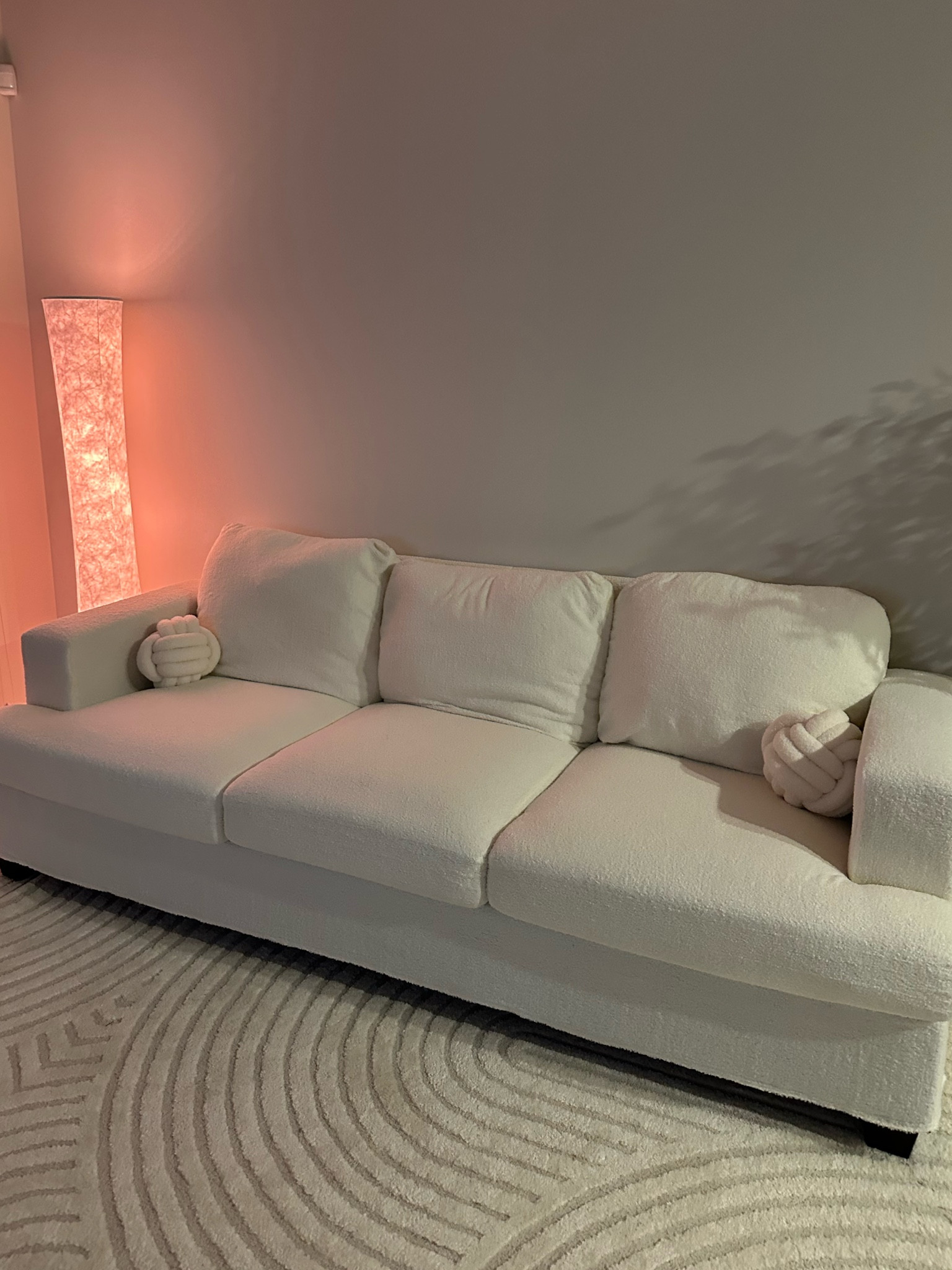 viral couch 

#LTKFind #LTKhome