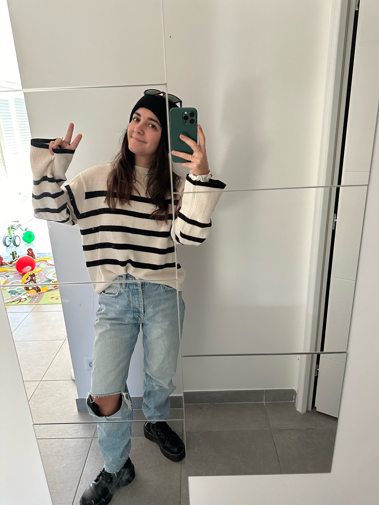 Can’t find the jeans anymore! But tagged similar ones 🥰

#LTKshoecrush #LTKfindsunder50 #LTKSeasonal