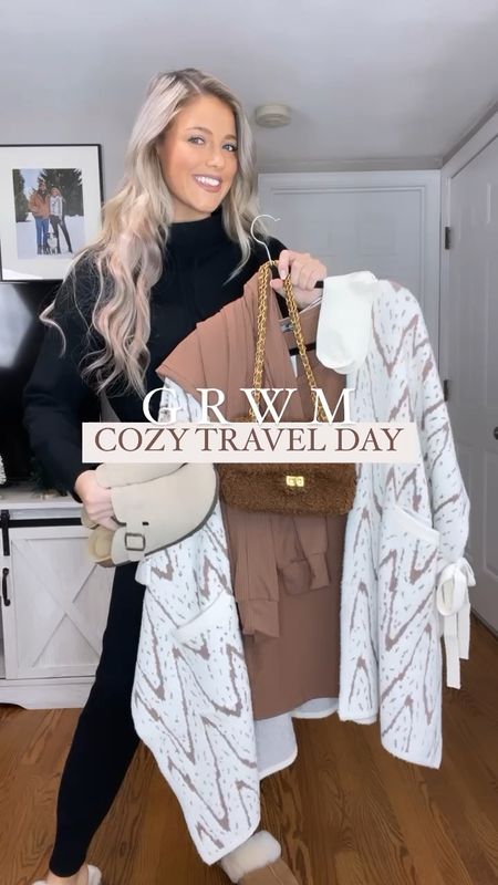 Cozy amazon travel outfit inspo ✈️

#LTKstyletip #LTKunder50 #LTKtravel