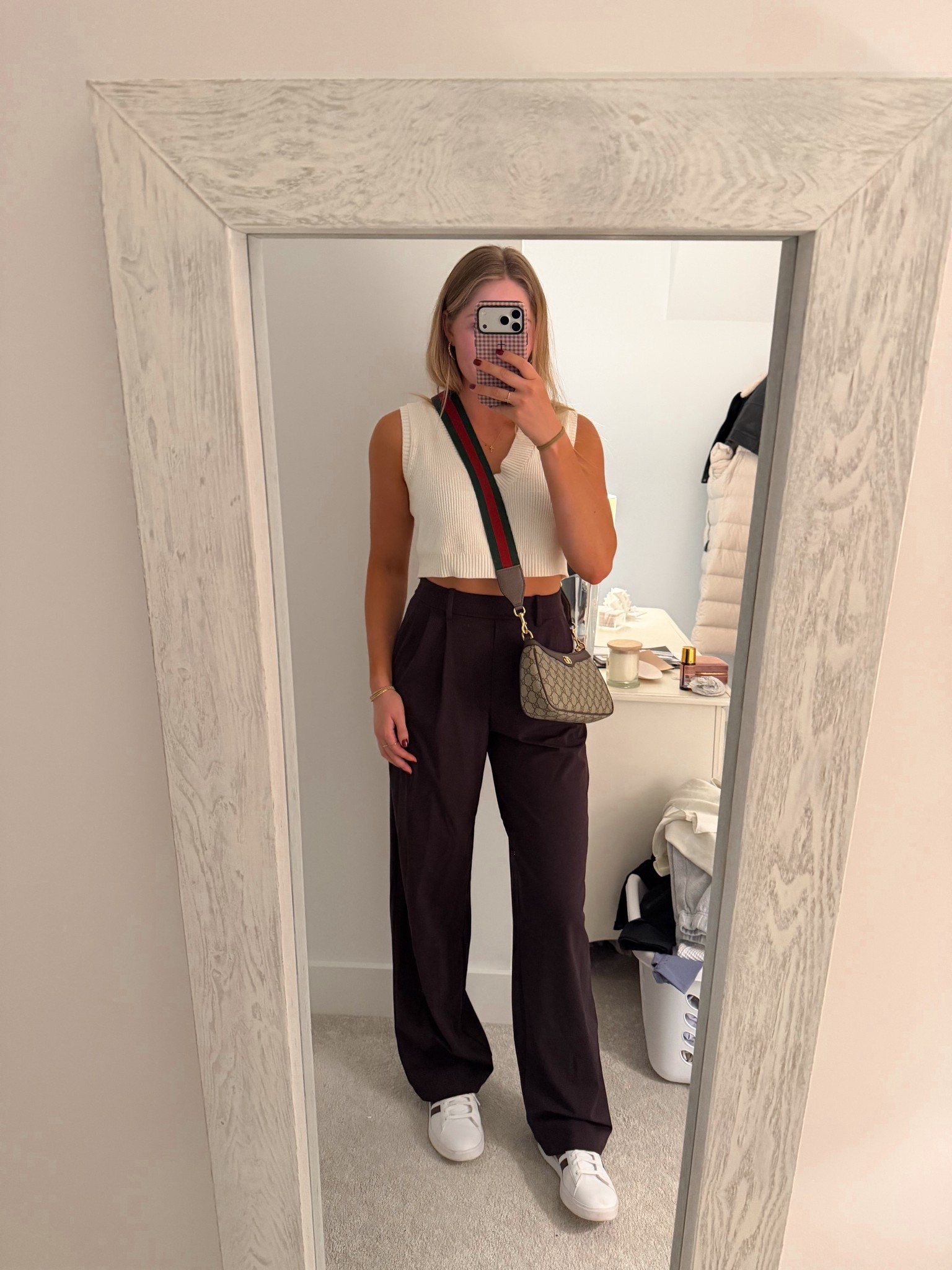 Top: medium 
Pants: small tall 