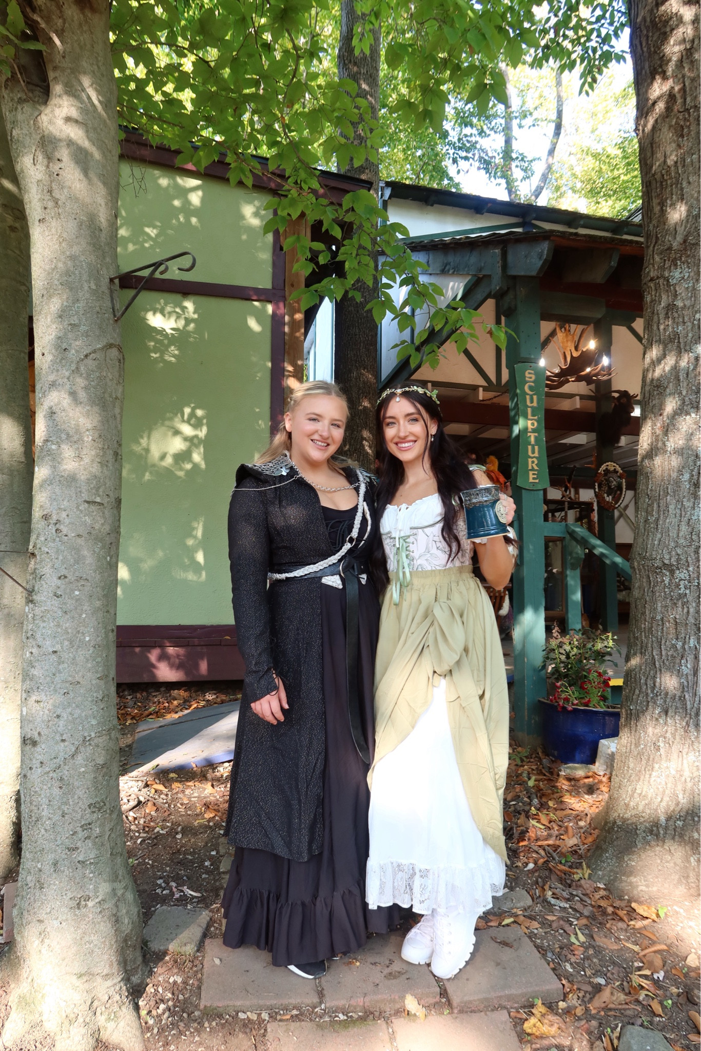 Renaissance festival looks 🧚🐉

#LTKHalloween #LTKSeasonal #LTKFindsUnder100