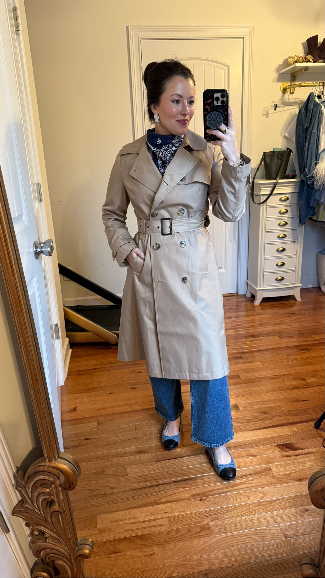 What I wore this weekend for a casual Saturday + Sunday
Rainy day effortless outfit 
Trench coat
How to style a trench coat 
The best white T-shirt (& only $9!!)
Denim Colorblock ballet flats 

#LTKFindsUnder100 #LTKootd #LTKgrwm