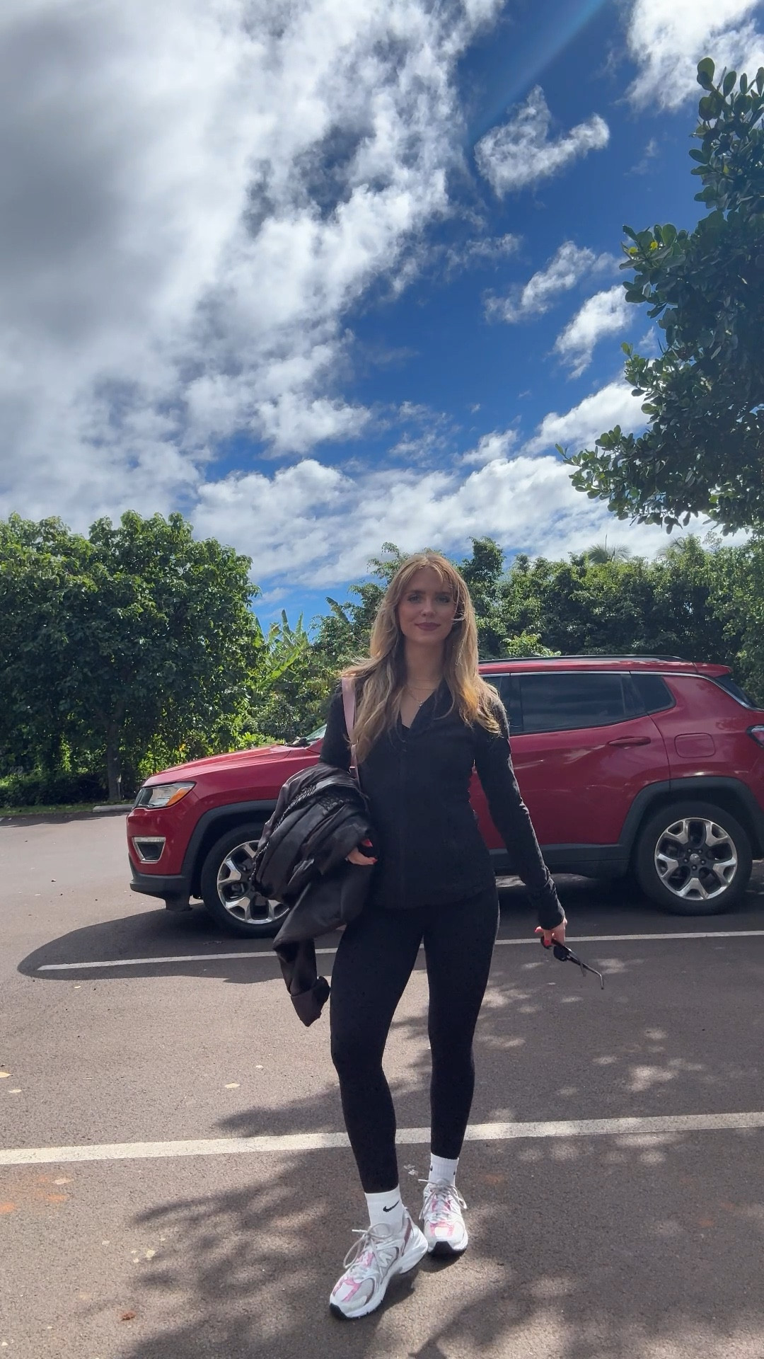 Polls flock lululemon set

#LTKGiftGuide #LTKootd #LTKHoliday