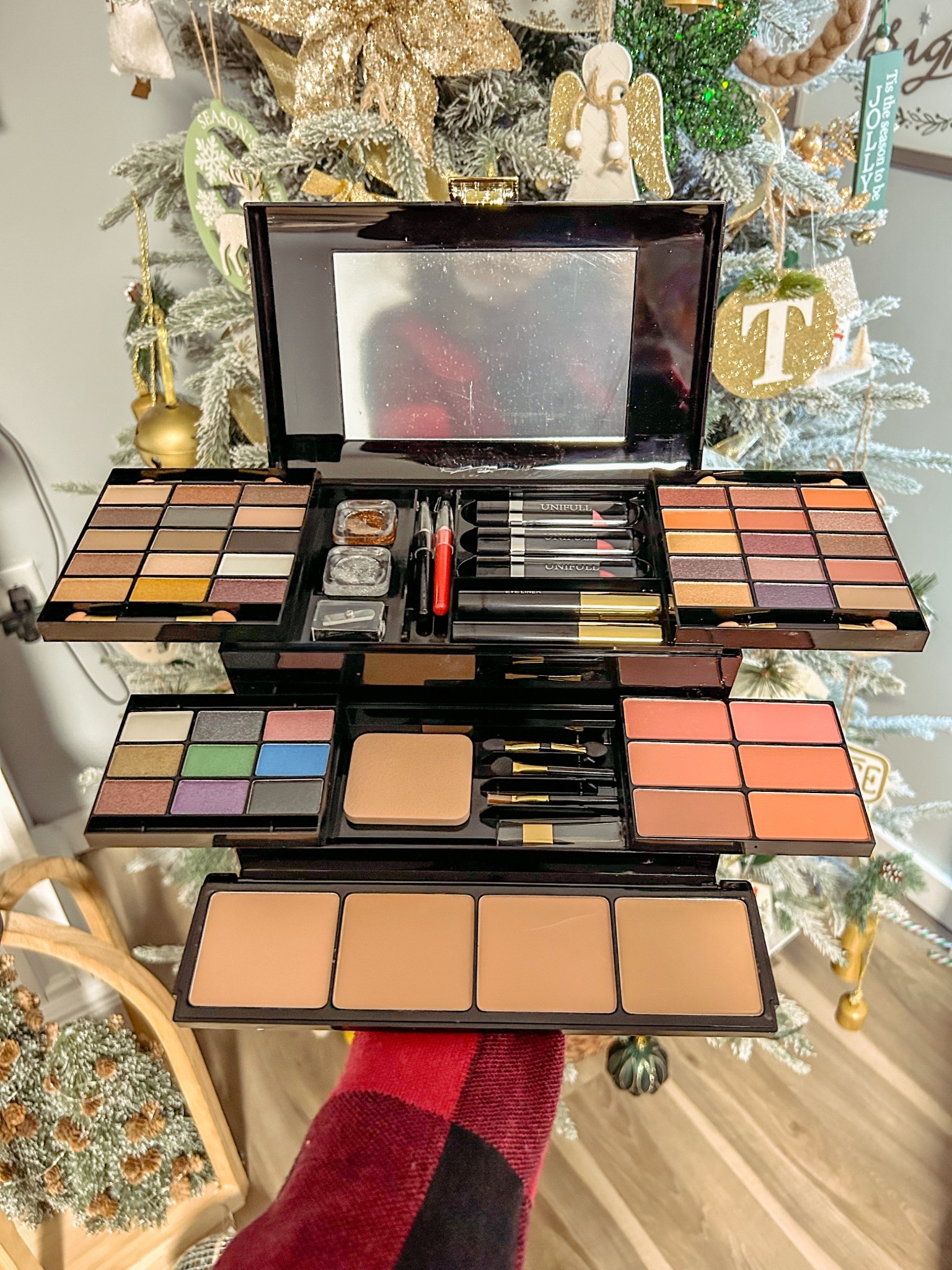 Good Christmas gift for teen girls

#LTKBeauty #LTKGiftGuide #LTKKids