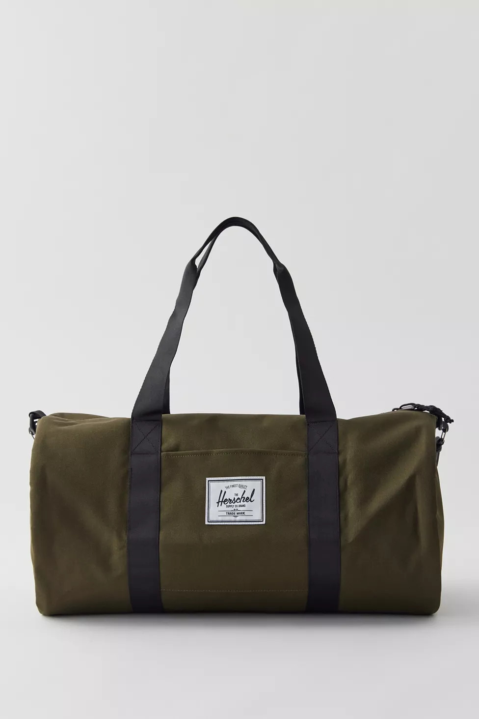 Herschel Supply Co. Classic Gym Bag | Urban Outfitters (US and RoW)