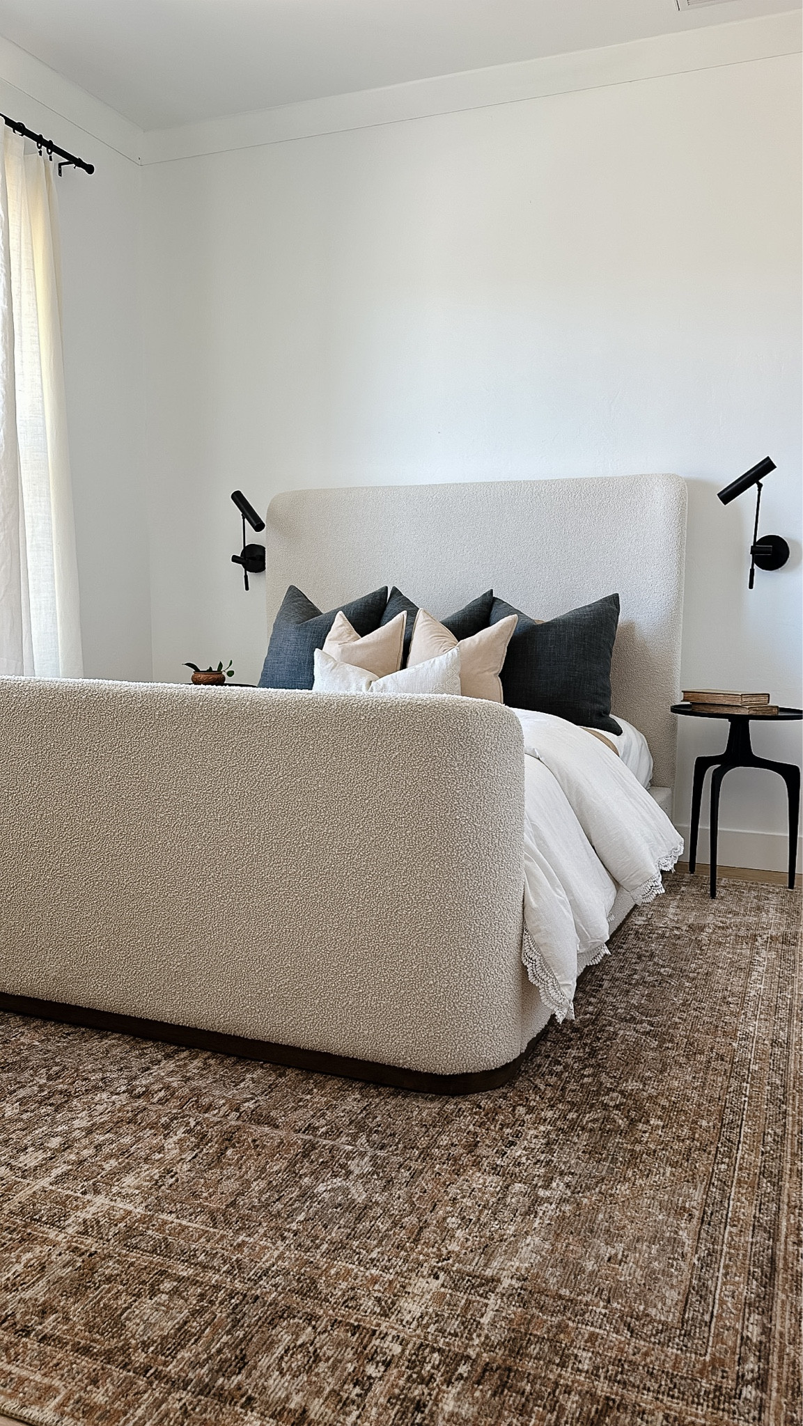 @loloirugs really nailed it with their new Heritage Collection‼️This collection is perfectly designed to not only look but feel like handmade, one-of-a-kind antique rug. I went with HER-01 which is a clay/natural color tone and I’m obsessed with how it transformed this bedroom. 


#heritageunveiled 

#LTKhome #LTKSpringSale #LTKfamily