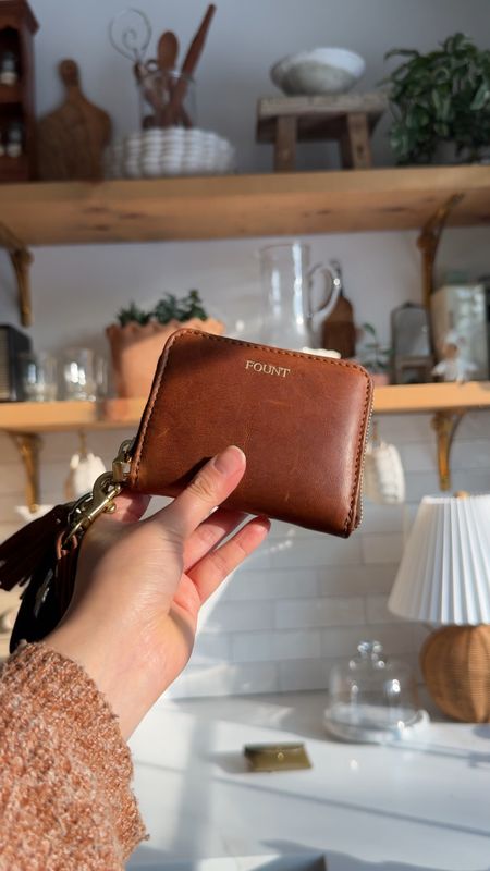 Upgraded my wallet to this beautiful leather one by Fount. It has a buttery zipper and a separate compartment for coins. Plus it’s so accessible with the accordion opening. 

I love that it can also be used as a wristlet! Perfect for errands and when you’re just on the go! 

#LTKVideo #LTKGiftGuide