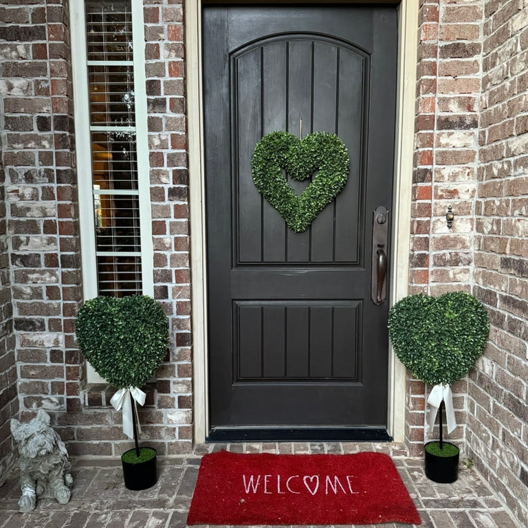 Boxwood Heart with Bow Topiary, Green and White, 32", Valentine's Day by My Texas House | Walmart (US)