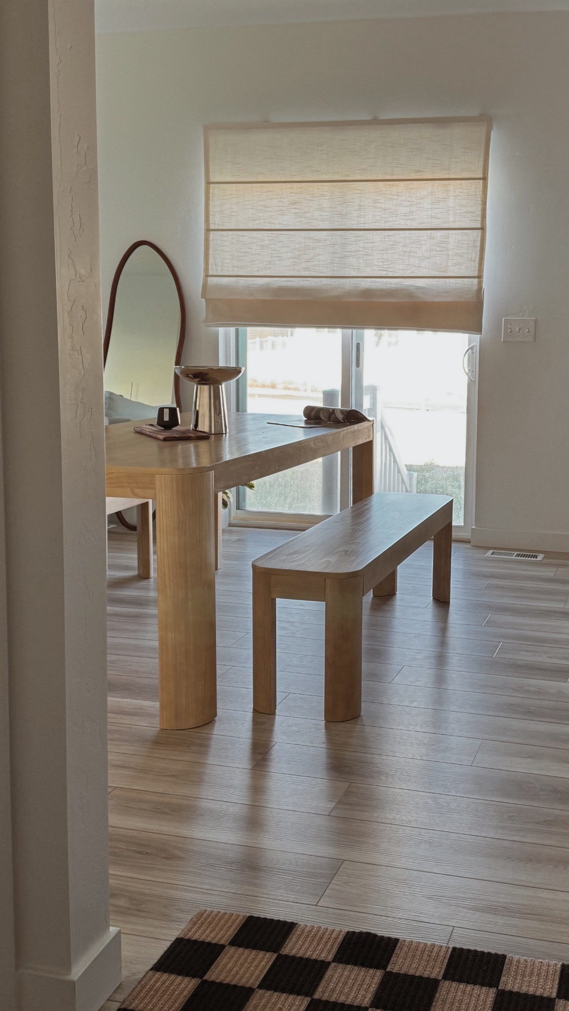 Cozy minimal dining room. Modern bright dining room ideas.

#LTKHome