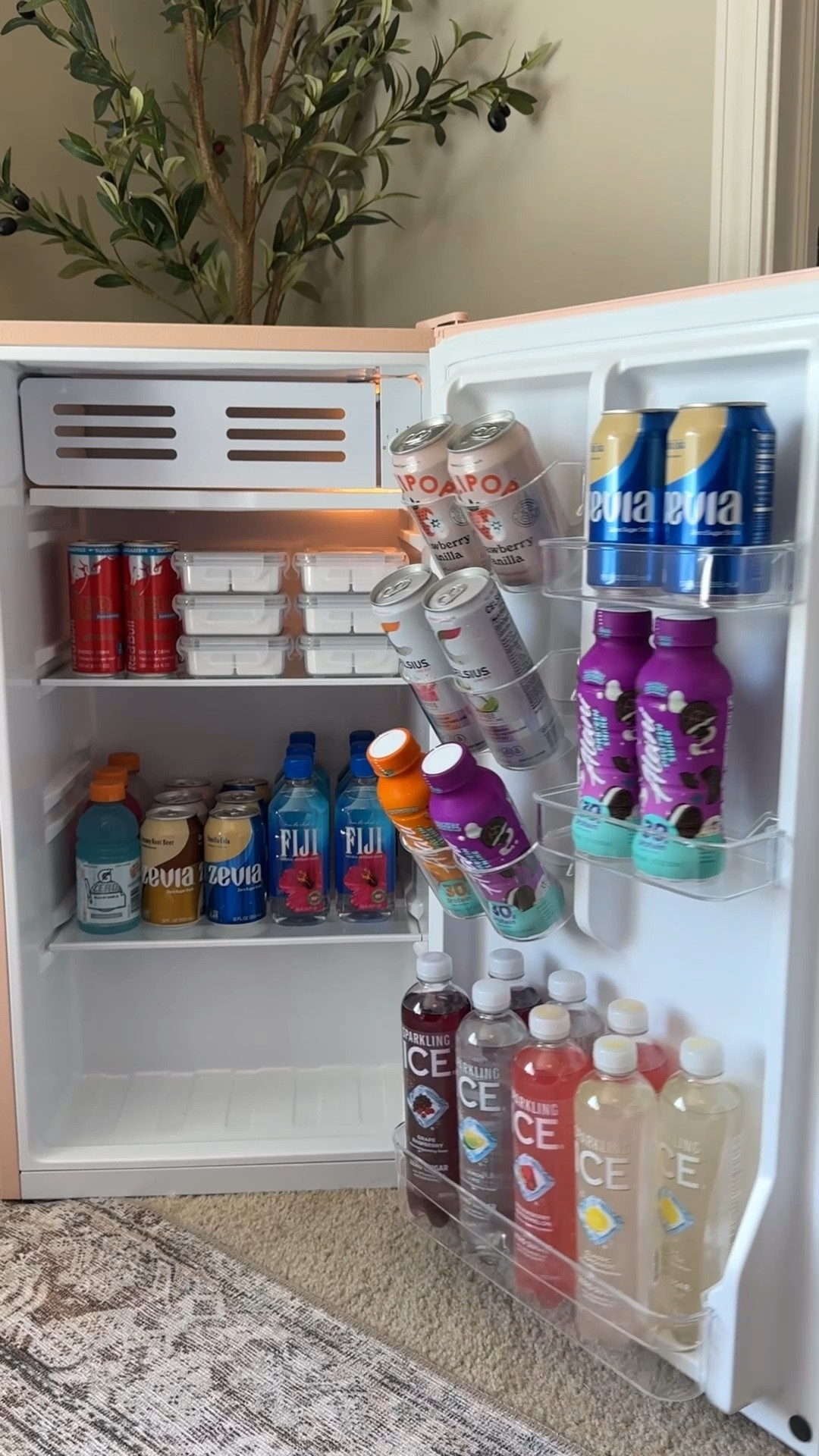 now to not eat all of the snacks in 1 day…🤭

#LTKFindsUnder100 #LTKFindsUnder50 #LTKHome