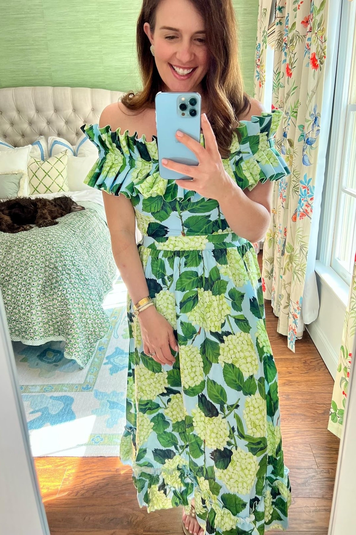 If you’re headed to any resort this year this swimsuit is a must. It’s a gorgeous one piece option! 

#LTKMidsize #LTKTravel #LTKSwim