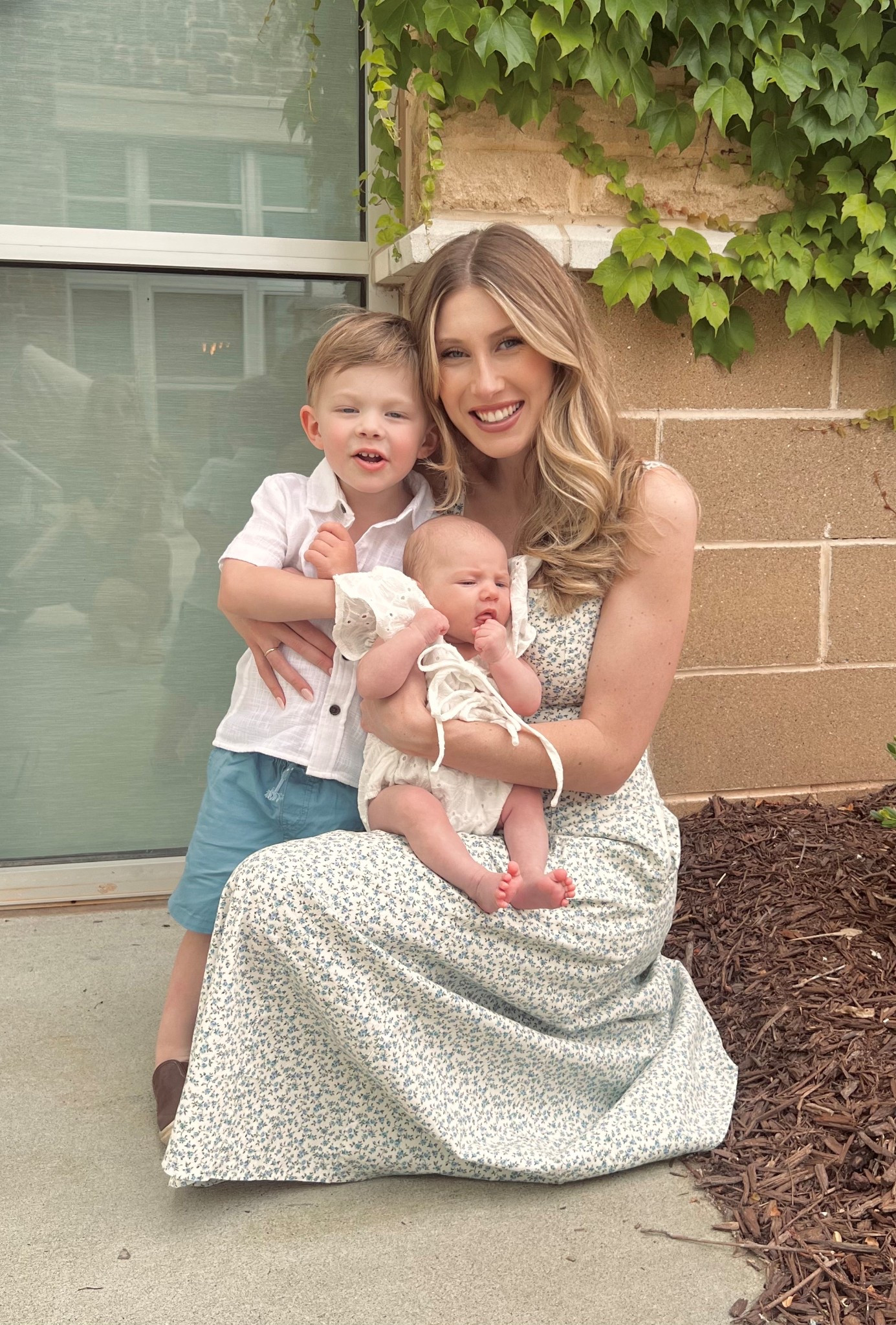 Lunch with my babies 🤍

#LTKU #LTKBeauty #LTKStyleTip