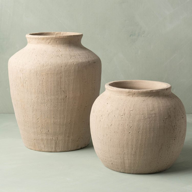Small Textured Adrienne Vase | Magnolia