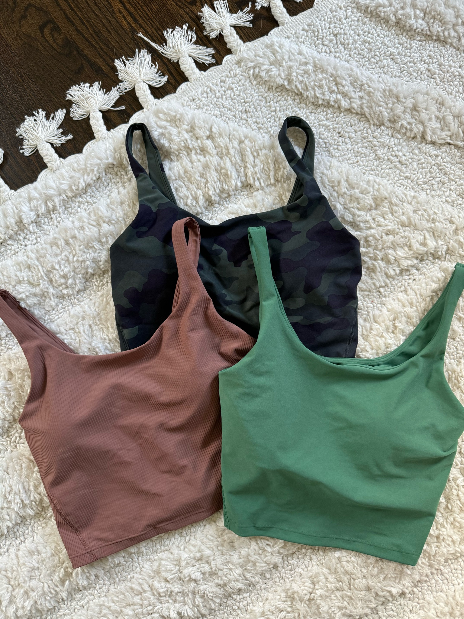 My favorite workout tops! I wear size medium 

#LTKSaleAlert #LTKFallSale #LTKFitness