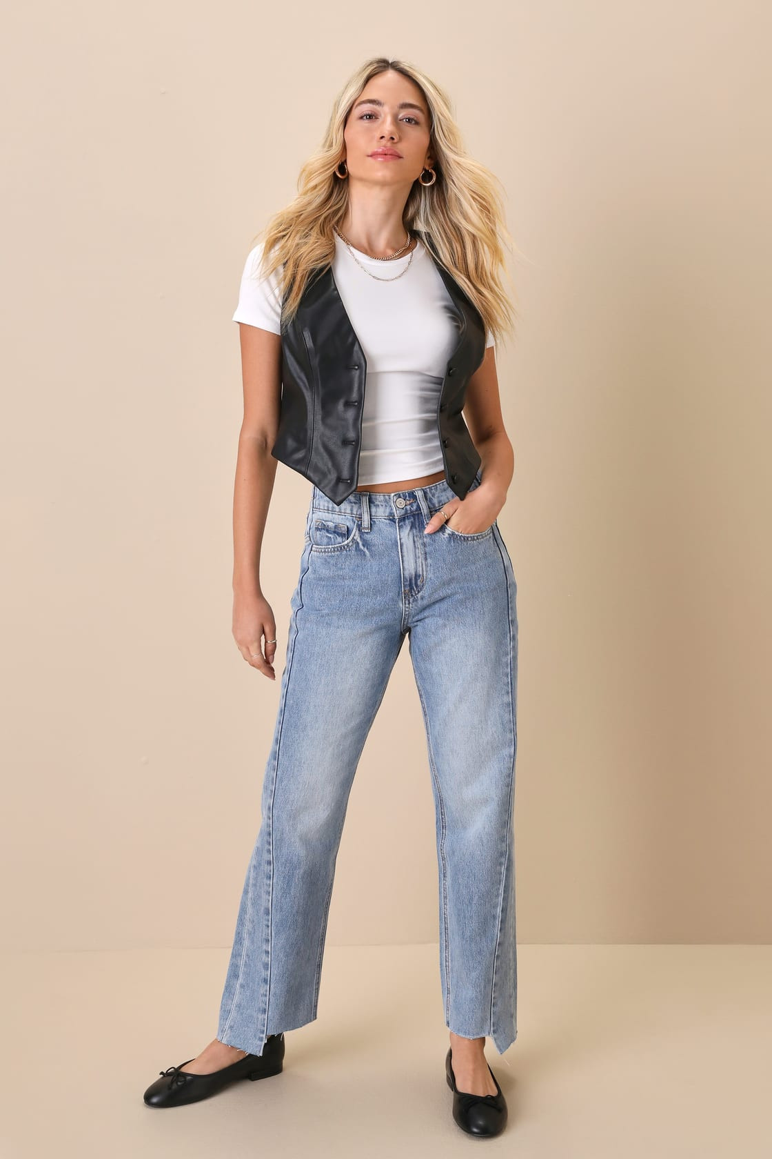 Norah Light Wash High-Rise Straight Leg Uneven Raw Hem Jeans | Lulus (US)