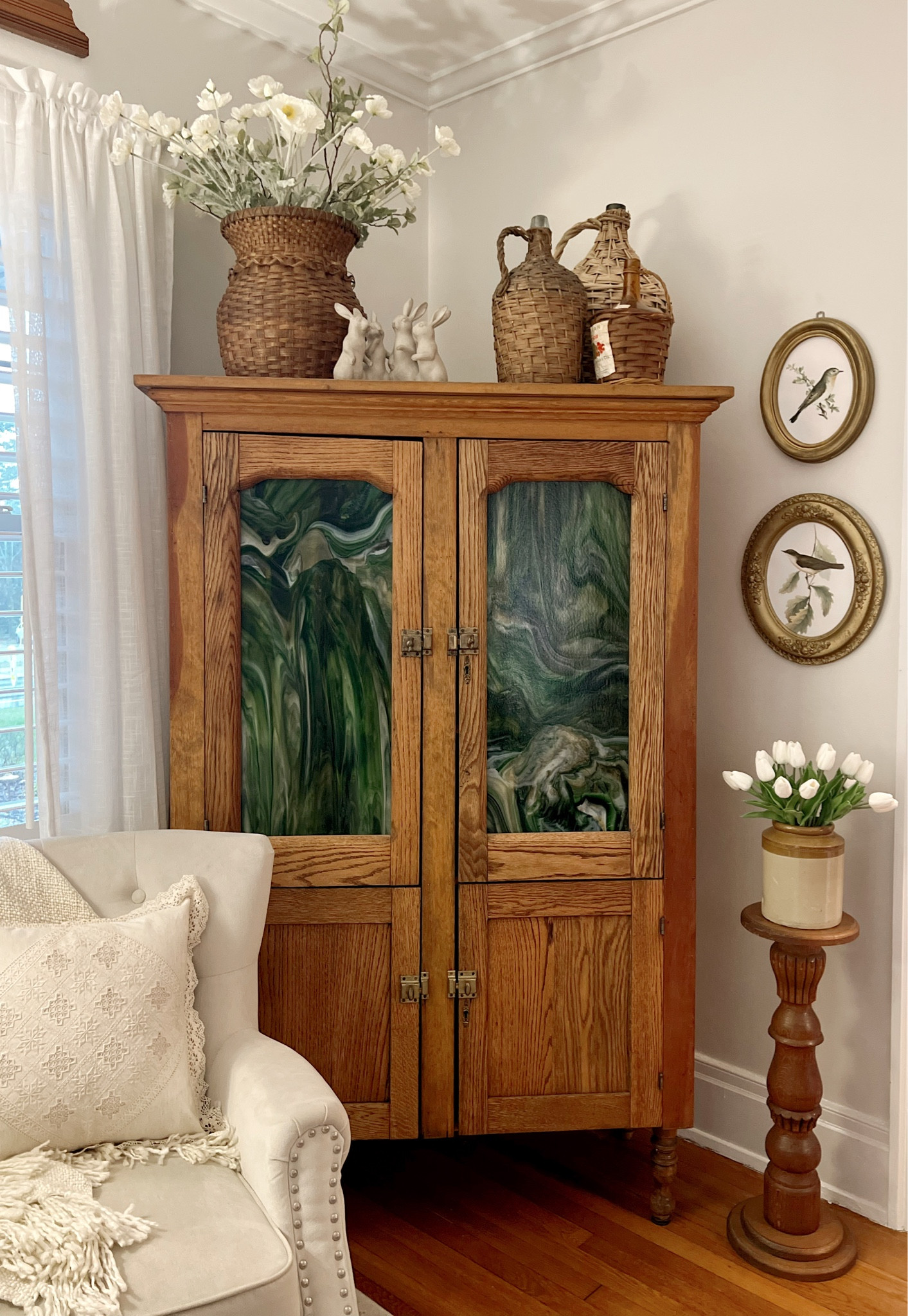 This is the first year I’ve used poppies in my decor and I love them!!

#LTKhome #LTKSeasonal #LTKstyletip