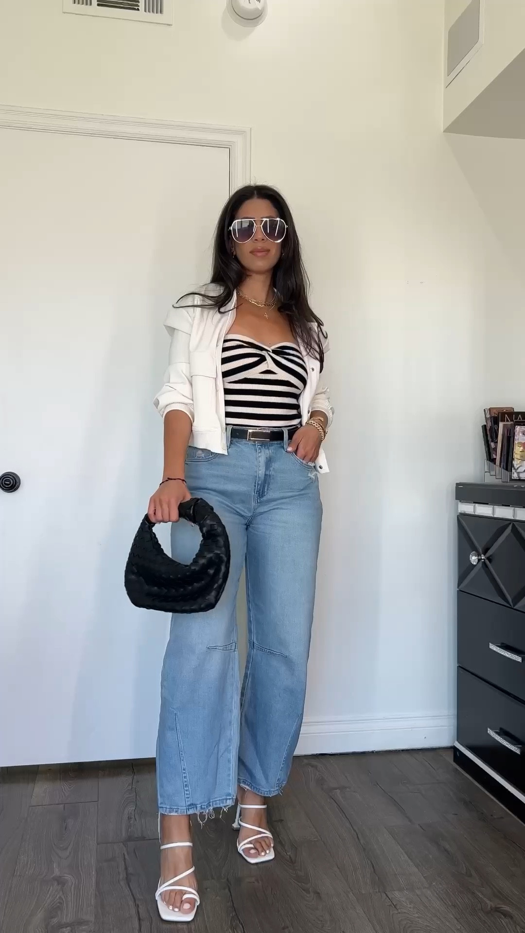 30% off Vici Jeans with code: APRIL30


#LTKSaleAlert #LTKWatchNow #LTKStyleTip