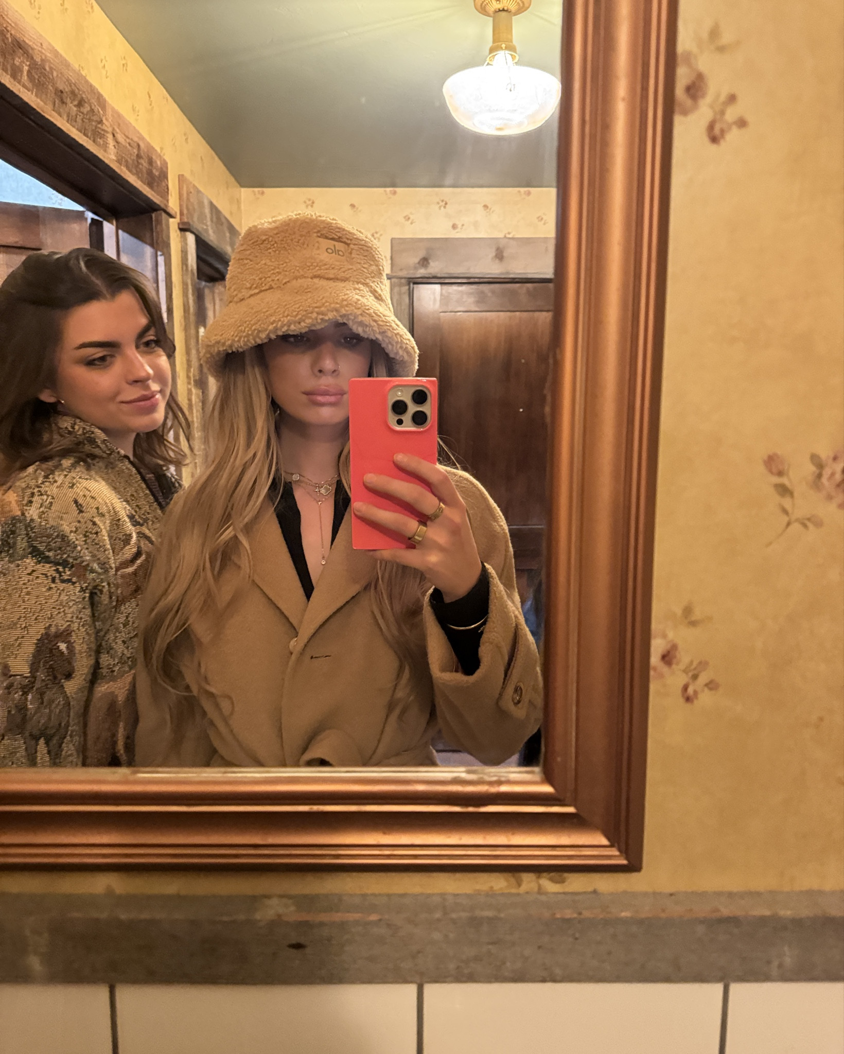 Stepping out for the night 

#LTKBeauty #LTKSeasonal #LTKHoliday