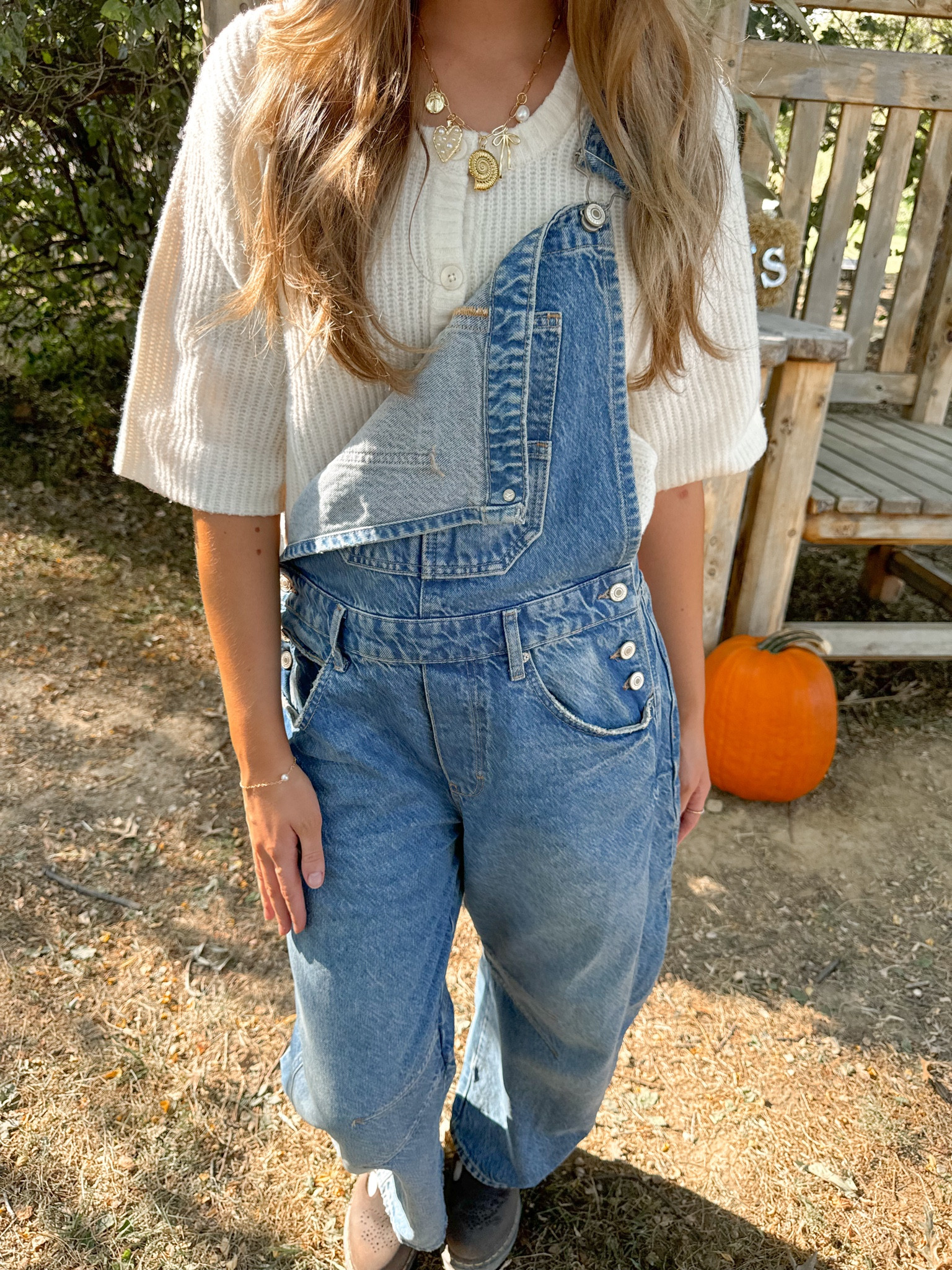 my necklace is from my shop glowing grace!!