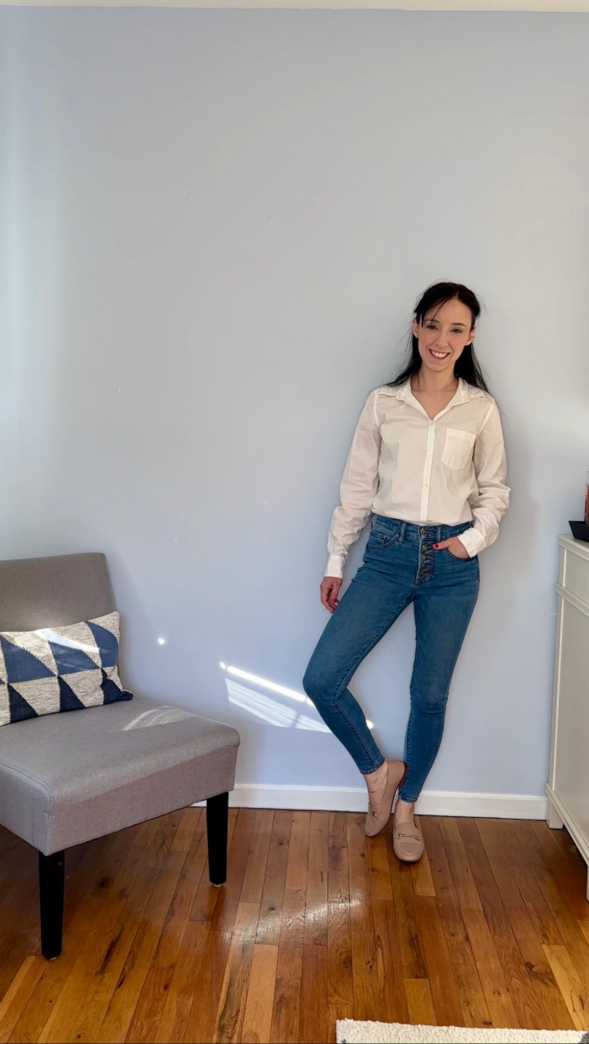 Weekend ready 

White button down size XS
Jeans size 00
Tan loafer size 6.5

Causal, millennial, minimalist, work outfit, workwear 

#LTKWorkwear #LTKFindsUnder50 #LTKStyleTip