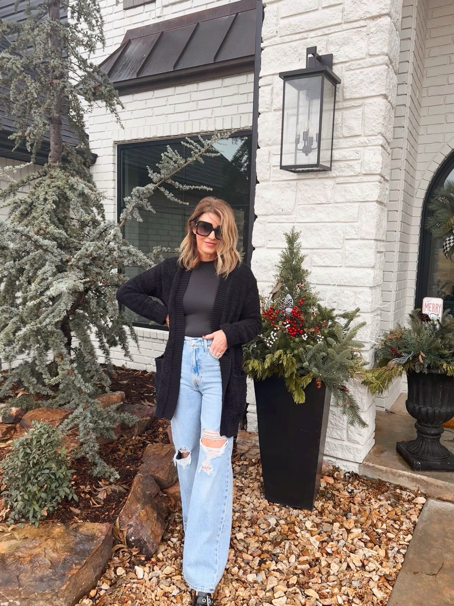 I love the Levi's ribcage jeans and have them in multiple washes. I get my true size 

#LTKOver40 #LTKStyleTip #LTKSaleAlert