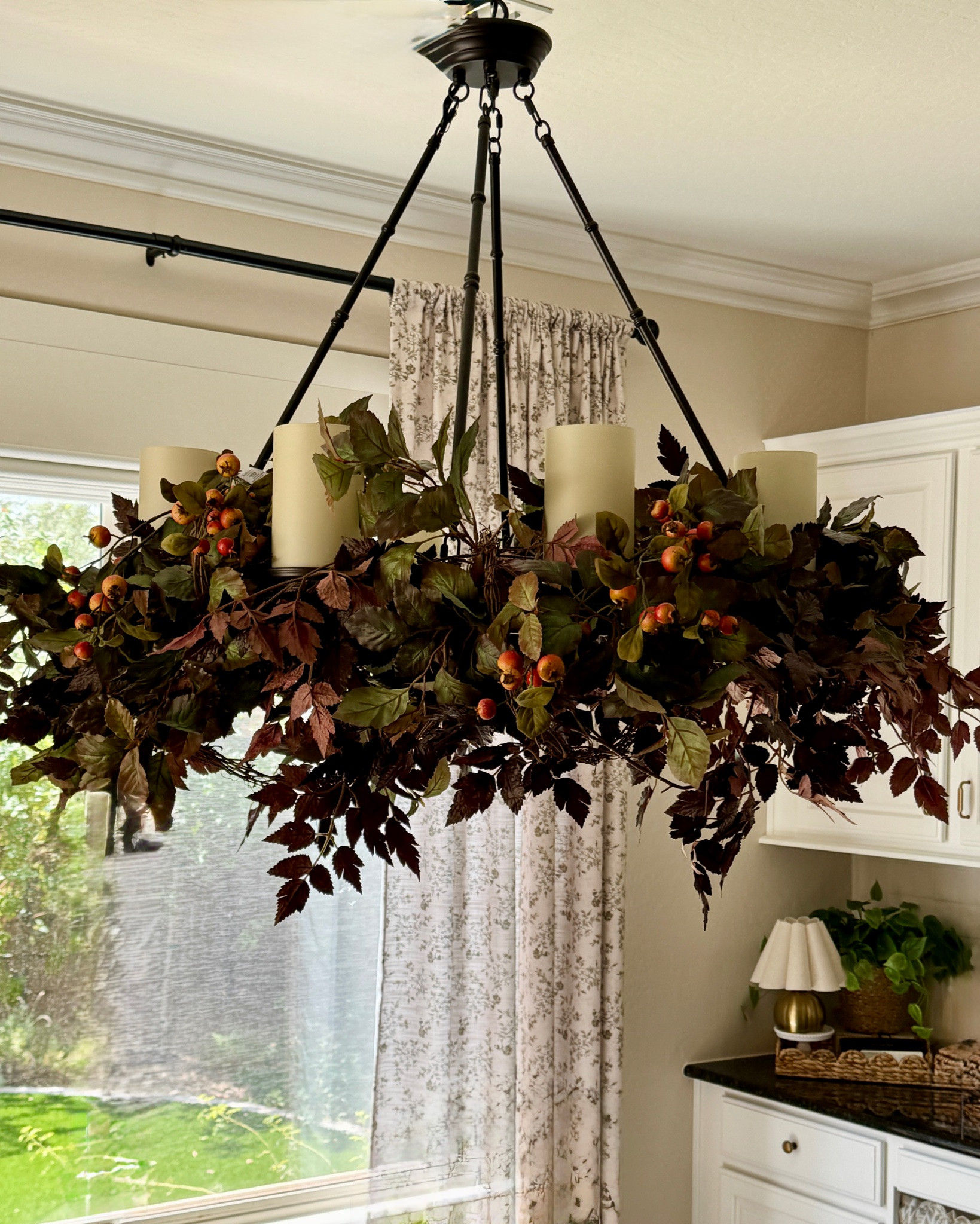 My fall chandelier (so far) 🍂🤎

I used 2 of both types of garlands and snipped about 3 crab apple stems into smaller pieces that I tucked into the garlands.



Fall decor, chandelier,

#LTKHome