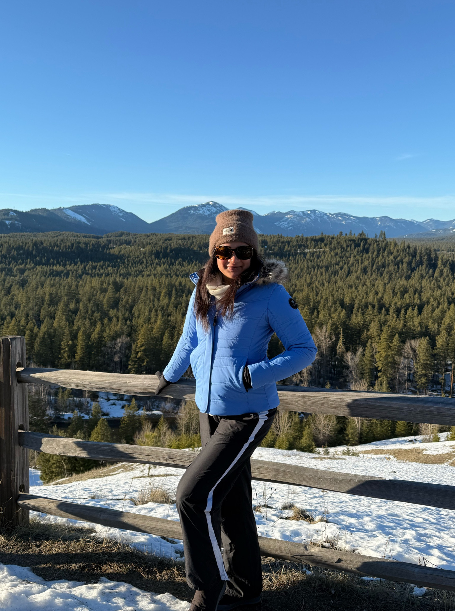 Winter weekend getaway look.

#LTKSeasonal #LTKOver40 #LTKStyleTip