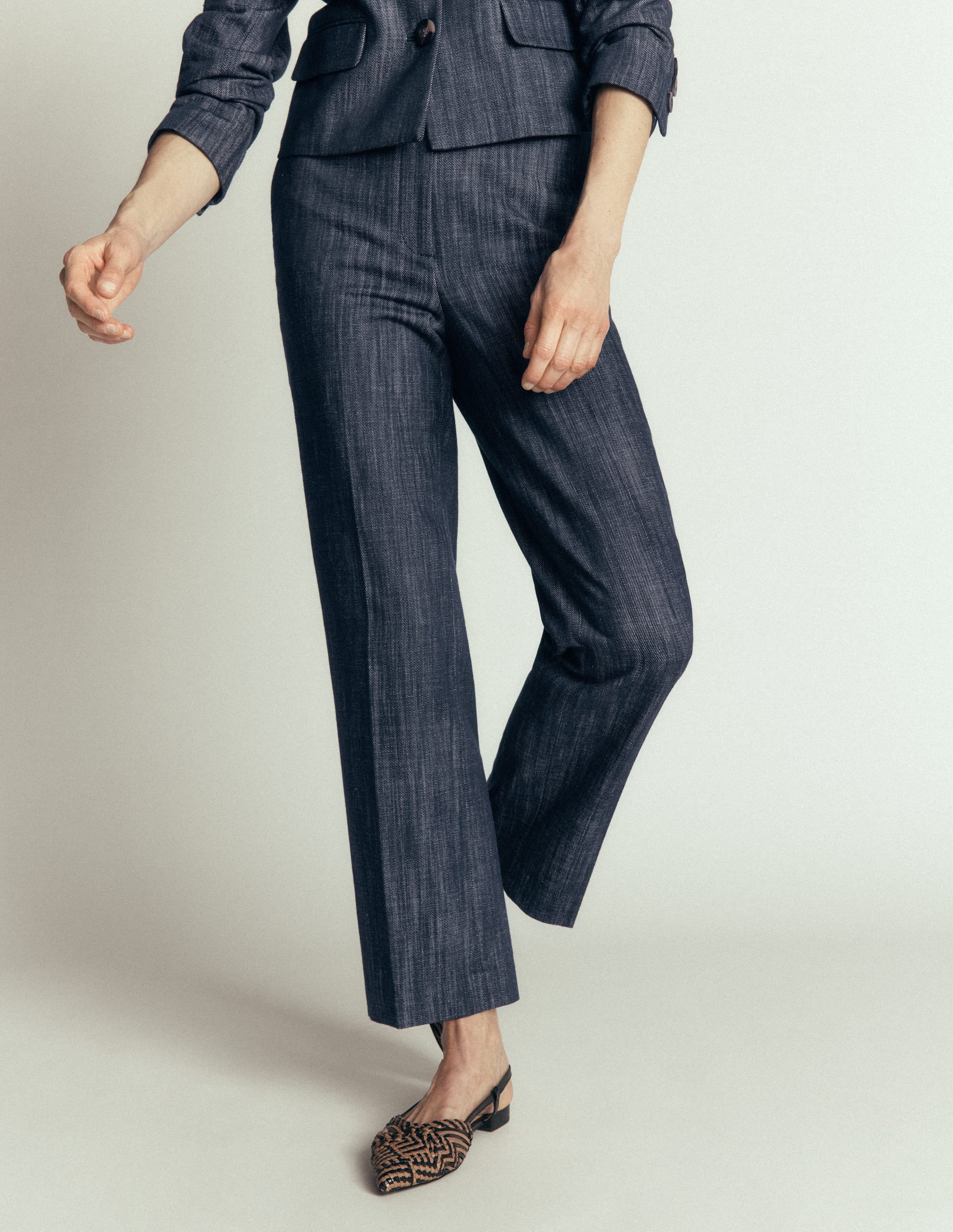 Canonbury Twill 7/8 Trousers-Indigo | Boden UK