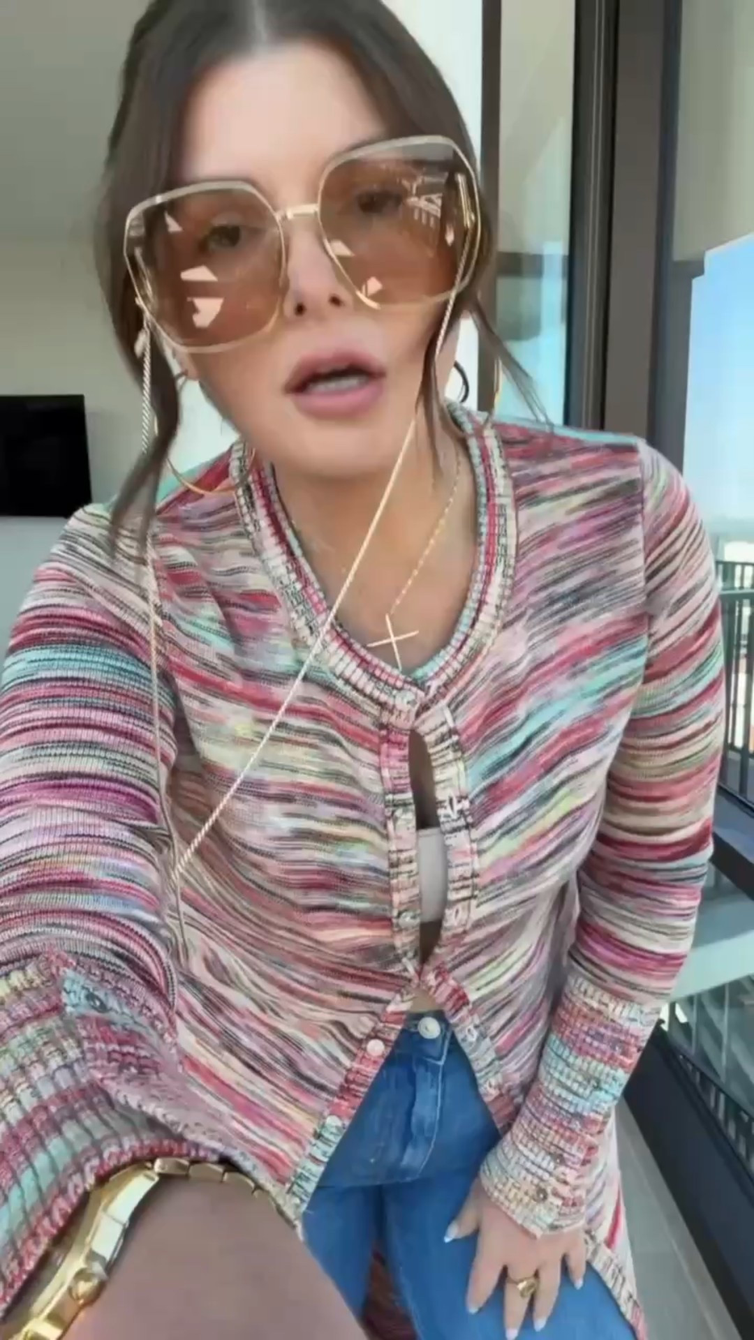 Winter outfit 
Long cardigan 
Jeans

#LTKSeasonal