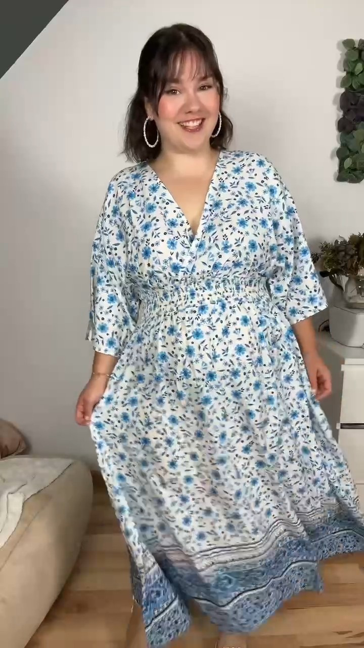 Kleid Größe 46.

#LTKplussize #LTKcurves #LTKdeutschland