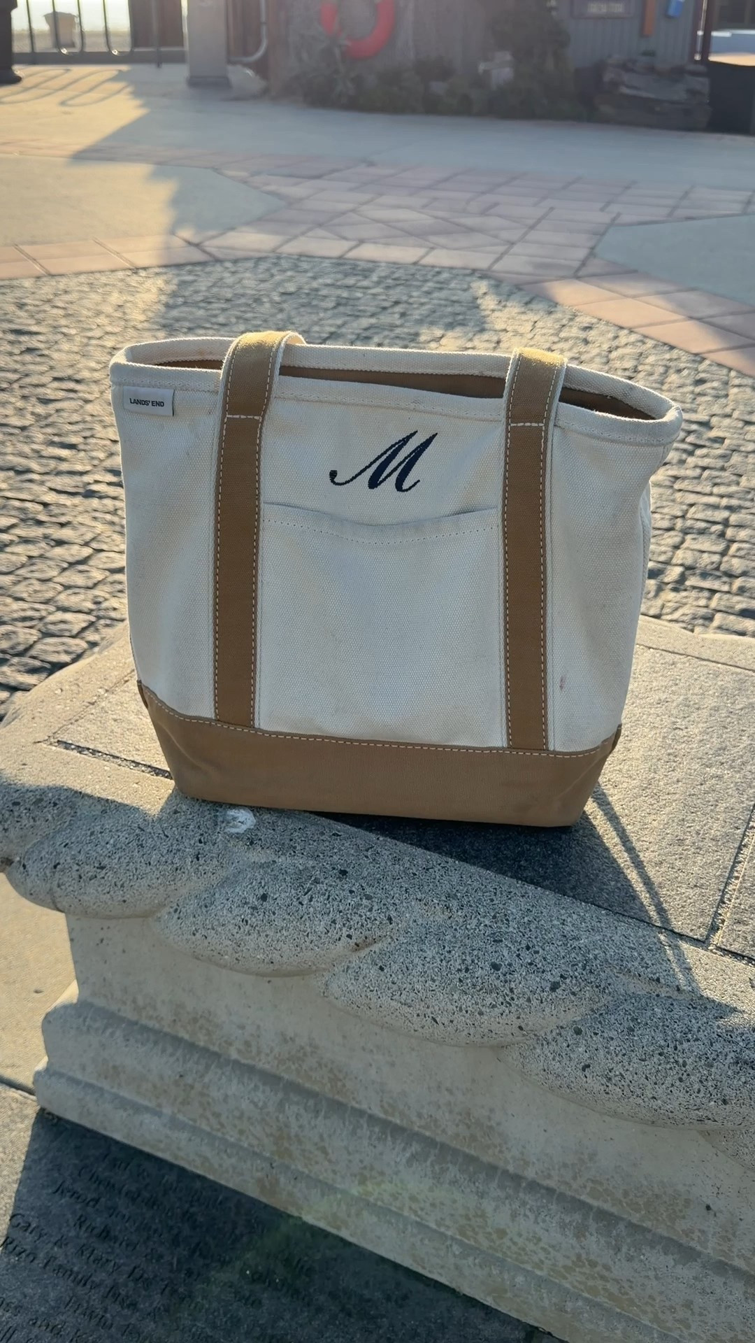 I haven’t switched bags since I got this Lands End Tote. It’s in the size medium with long straps 


#LTKTravel #LTKootd