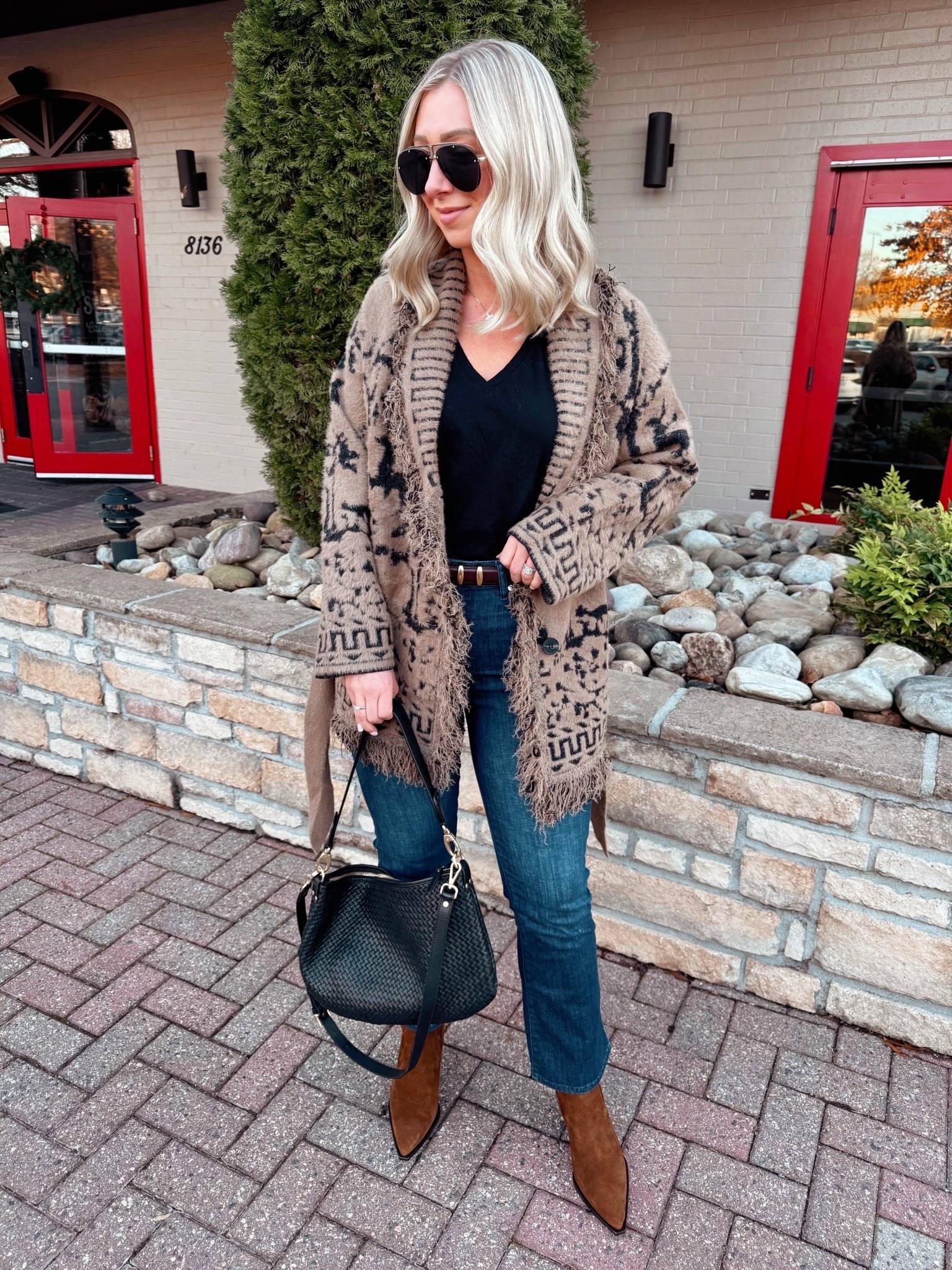 Winter Outfit Inspo 🤎

Size small cardigan, size medium tee, size small belt, size down in jeans

Winter fashion, cardigans, winter outfits, frame denim, quince denim 

#LTKGiftGuide #LTKFindsUnder100 #LTKdayinmylife