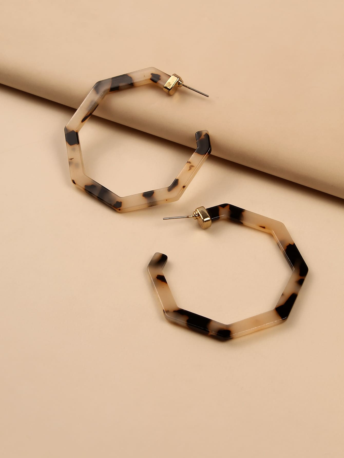 Tortoiseshell Acrylic Hexagon Hoop Earrings | SHEIN