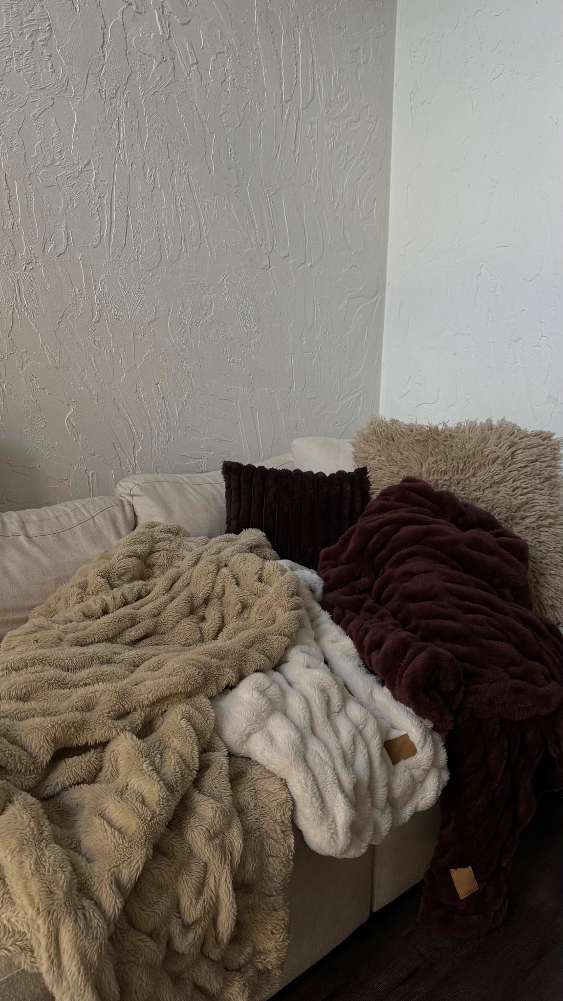 55% off Lola Blankets with code: SAMANTHAKATEW

#LTKGiftGuide #LTKHoliday #LTKHome