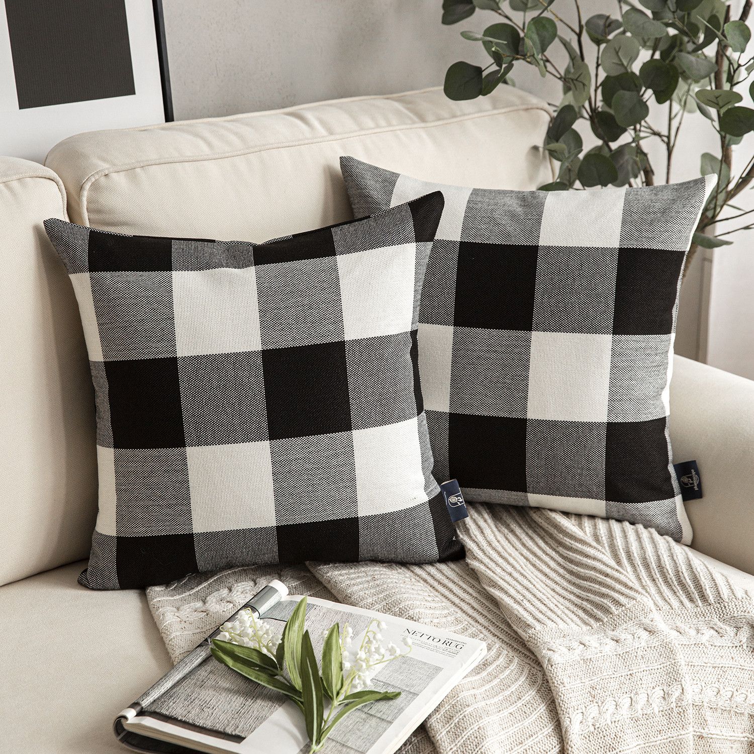 Phantoscope Buffalo Checker Plaids Series Cushion Decorative Throw Pillow, 18" x 18", Black/White... | Walmart (US)