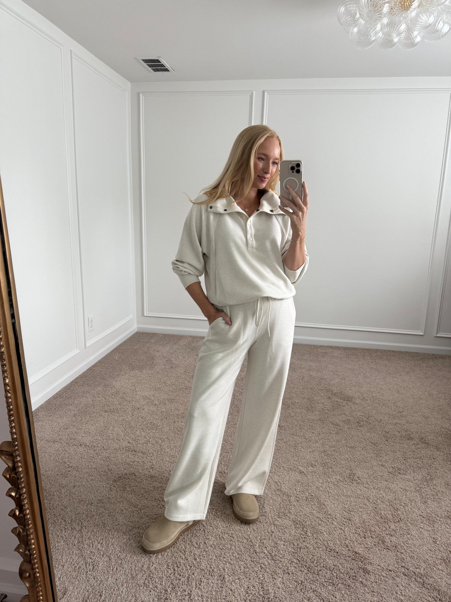 Love this cozy set on sale in the Nordstrom sale! These wide leg pants are very comfy with a pull on waist band (also love that it sits flushed vs cinched). Both are tts! Paired with the Uggs on sale in the Nordstrom anniversary sale. 

This would be perfect for a travel outfit or to wear on the weekend!

NSALE // lounge wear // athleisure // wide leg pants // work from home pants 

#LTKSaleAlert #LTKBump