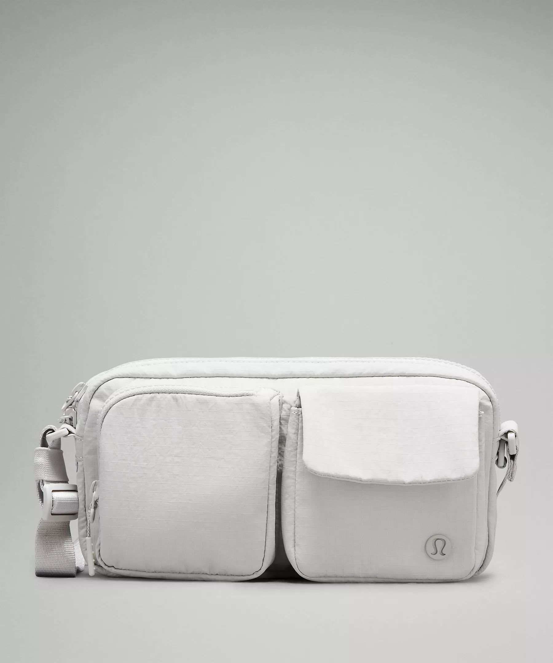 Multi-Pocket Crossbody Bag 2.5L | Lululemon (US)