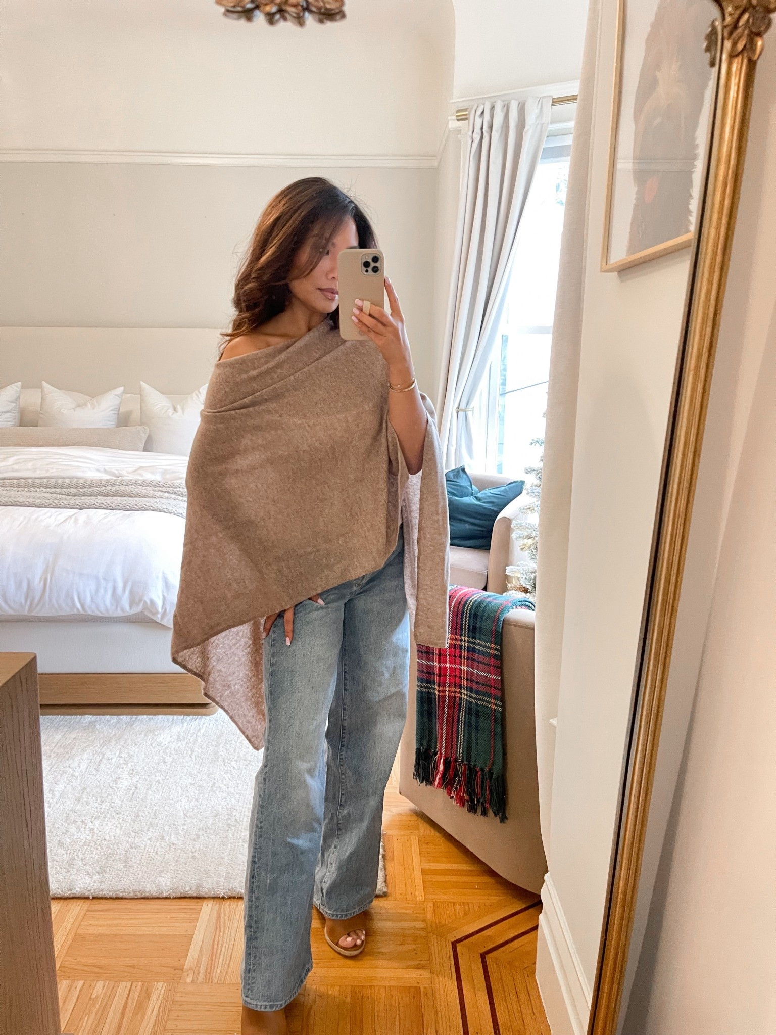Softest poncho wrap! One size 

Jeans are on sale as well - tts, 25 regular in 7 years bleu taboo wash

#LTKSaleAlert #LTKCyberWeek