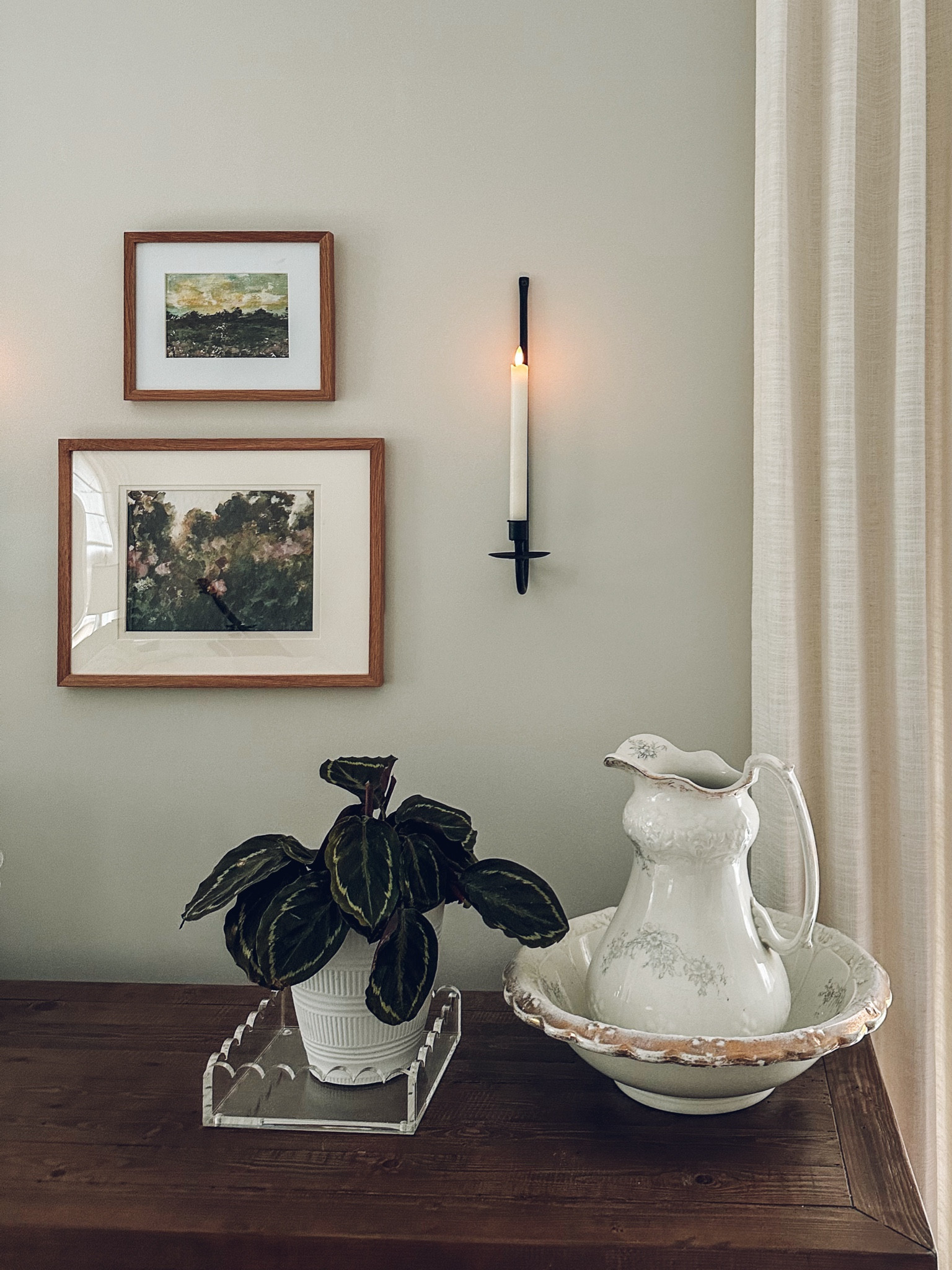 Flameless candles for a cozy, romantic vide? Yes please! 