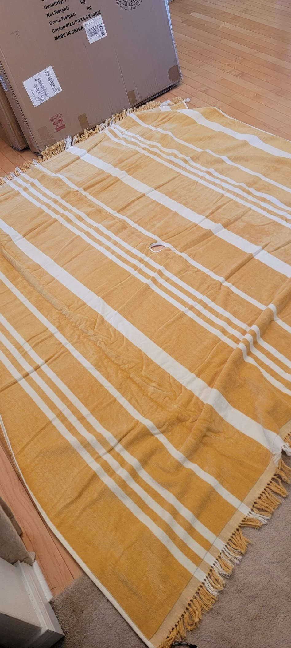 Business & Pleasure Co. Premium Beach Towel - 34" x 66", 600 GSM - Luxurious, Ultra-Thick Cotton ... | Amazon (US)